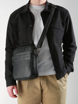 Sac Bandouli�re Flandres Cuir Etrier Noir flandres EFLA732M-vue-porte